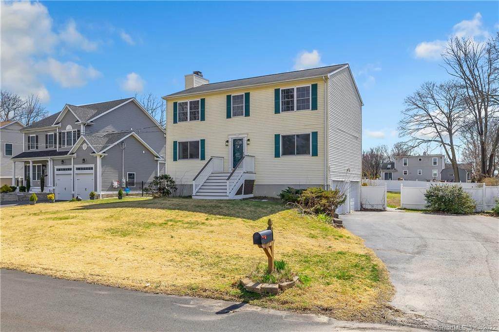 95 Arcadia Avenue - Photo 1