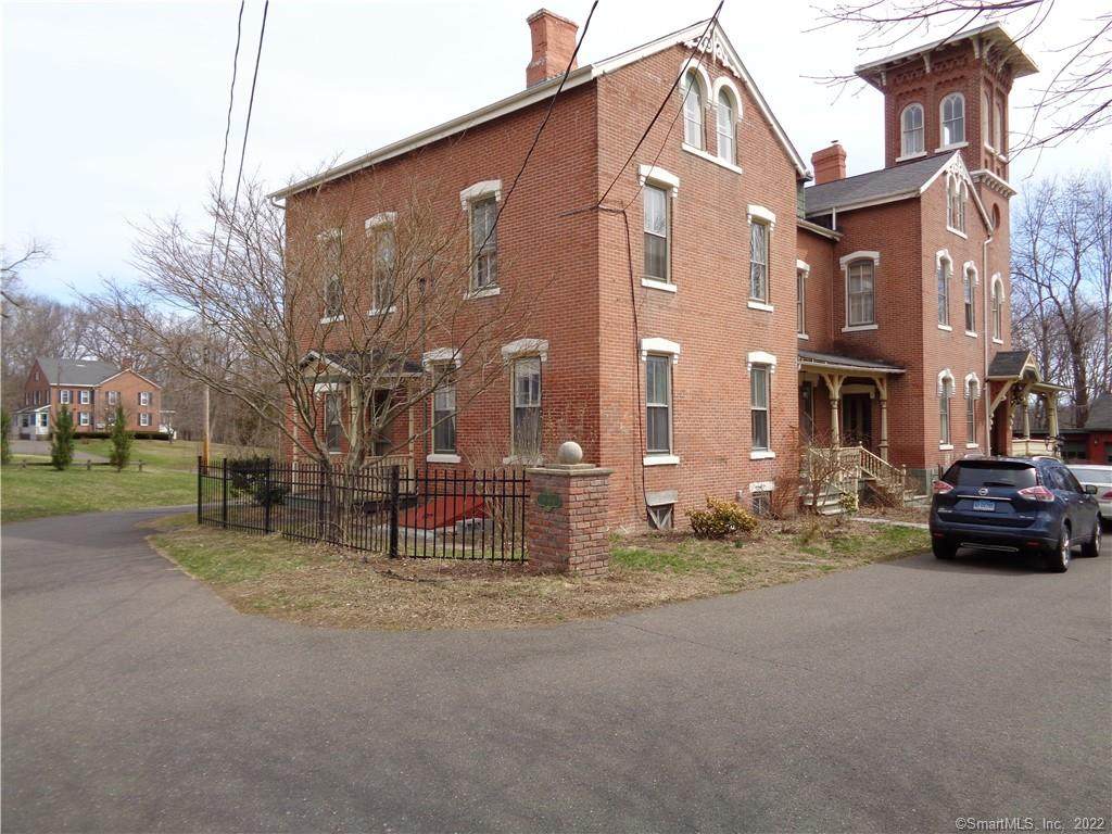 18 Maple Avenue - Photo 1