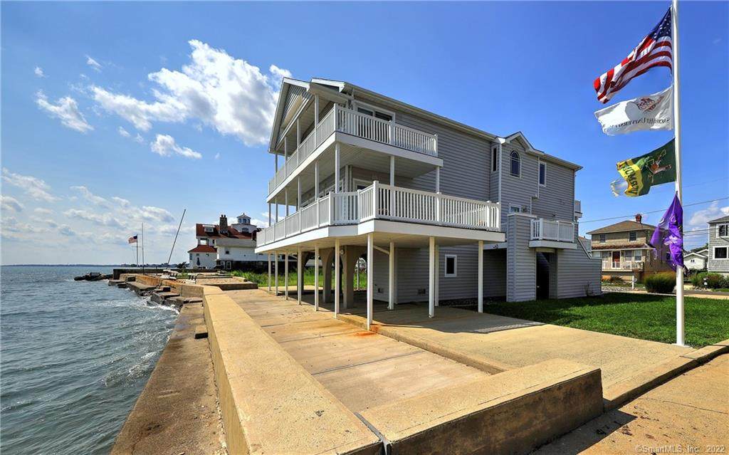 15 Point Beach Drive - Photo 1