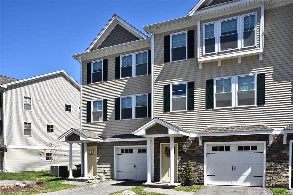 6 Village Crossing - Photo 1