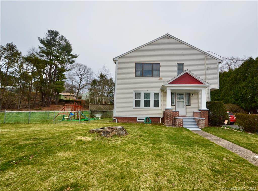 615 Circular Avenue - Photo 1