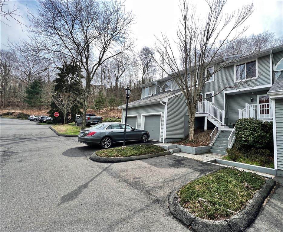35 Glen Ridge - Photo 1