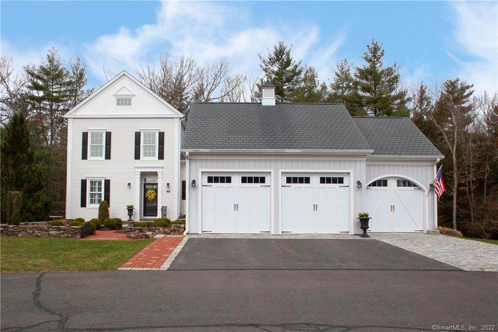 8 Erins Way - Photo 1