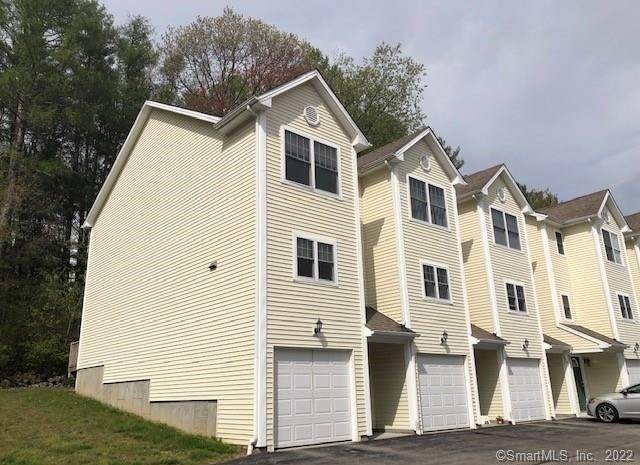 527 Thames Street - Photo 1