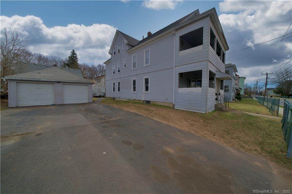 335 Washington Street - Photo 1