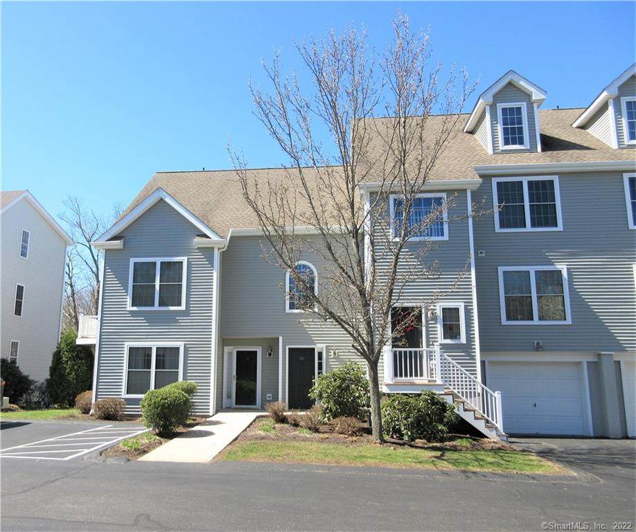 15 Freedom Way - Photo 1