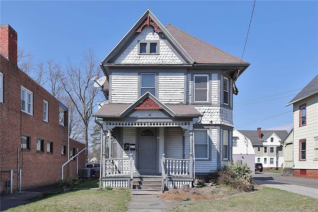 62 Connecticut Boulevard - Photo 1
