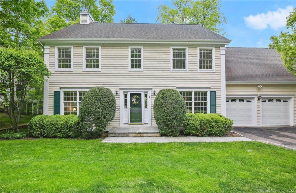 8 Crowne Pond Lane - Photo 1