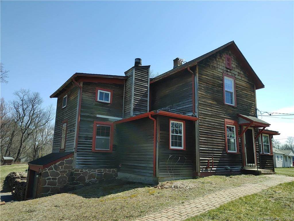 206 Center Street - Photo 1