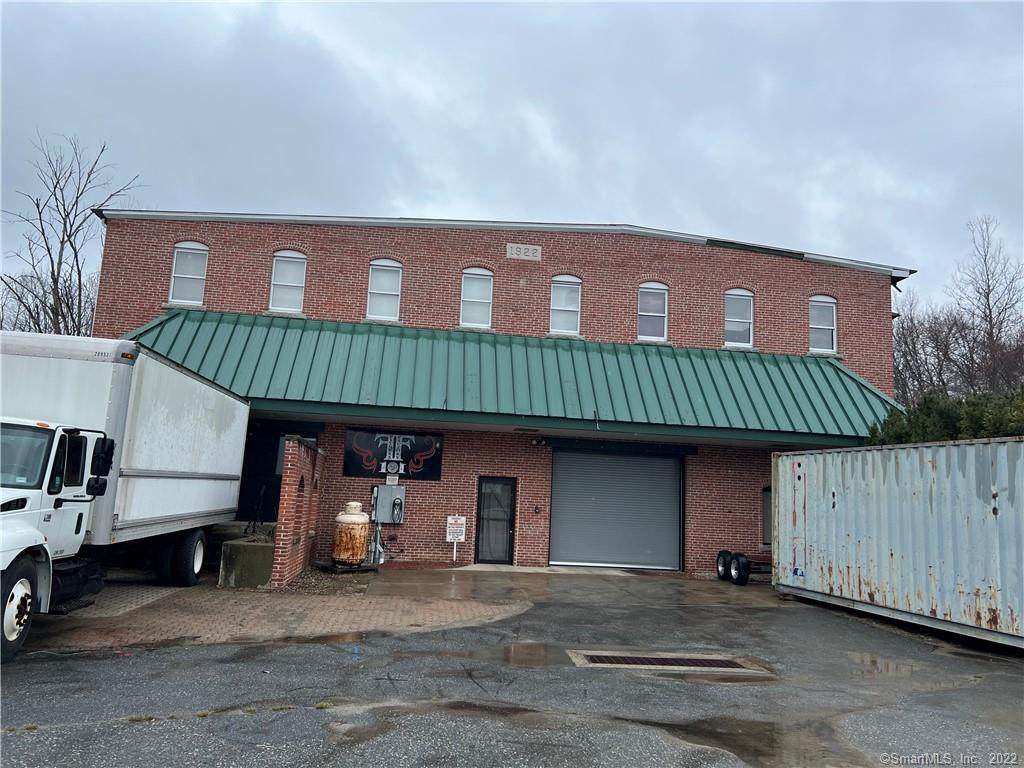 444 Hartford Pike - Photo 1