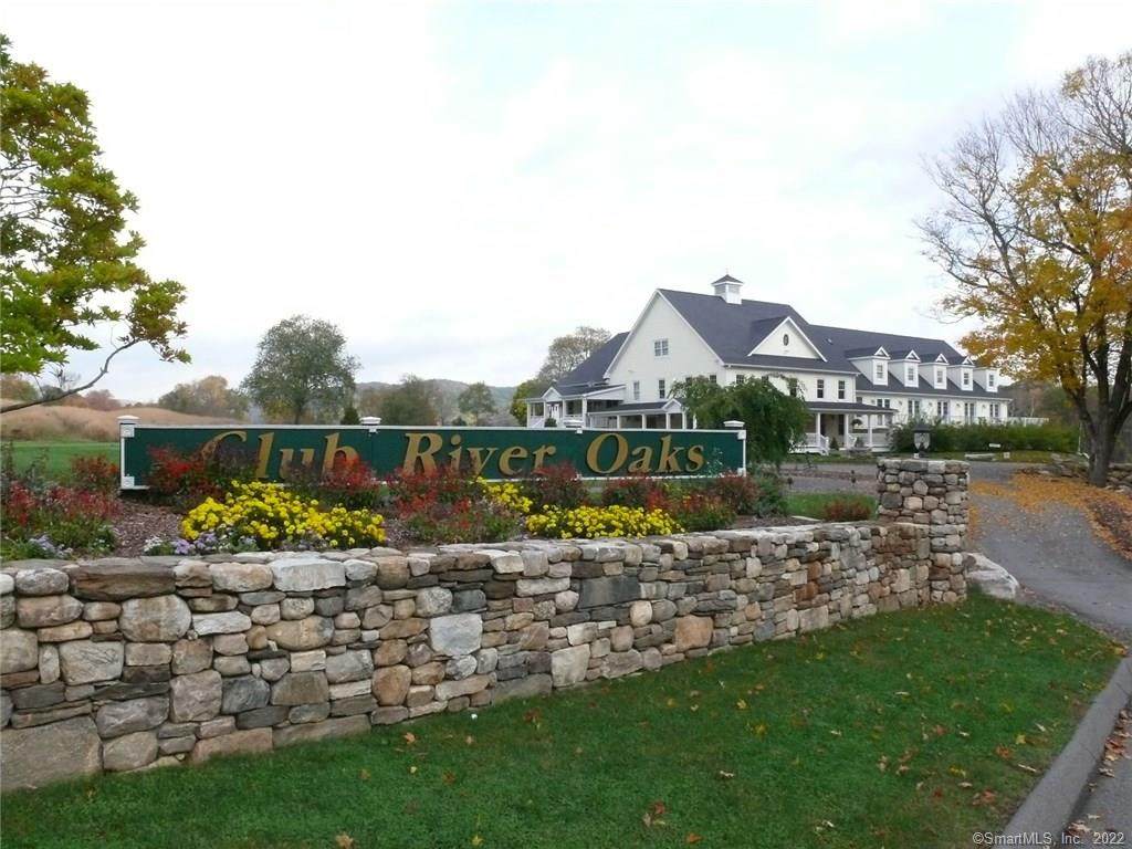 4 Pond View Lane - Photo 1