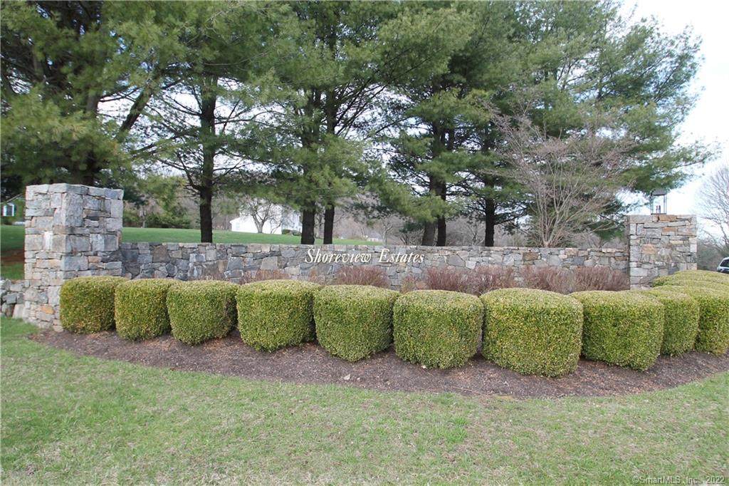 18 Shoreview Lane - Photo 1