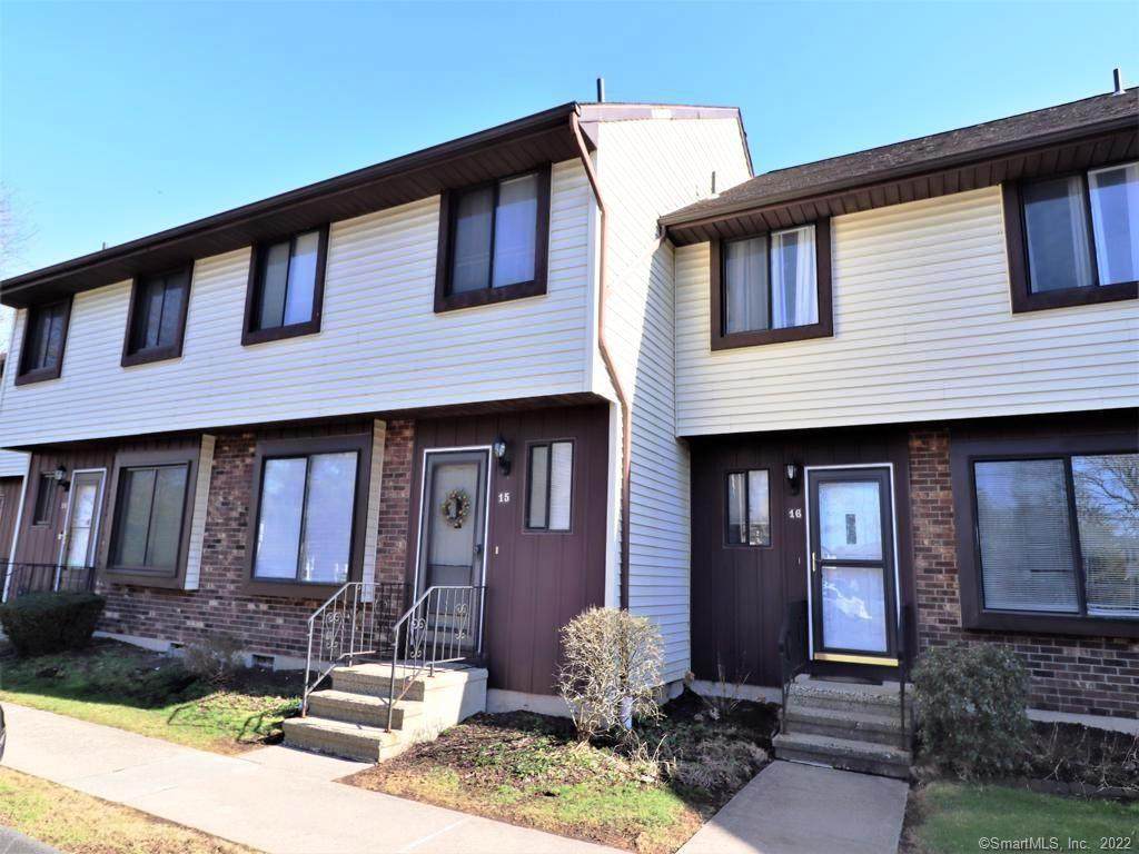 15 Robin Brook Drive - Photo 1