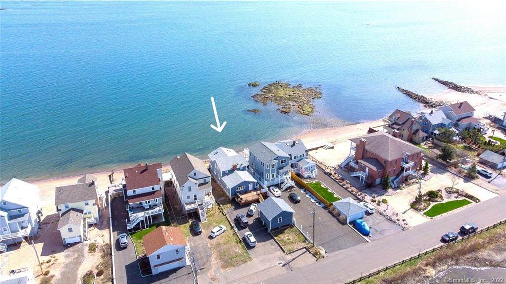 292 Cosey Beach Avenue - Photo 1