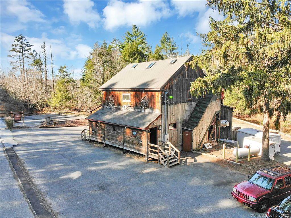 328 East St - Photo 1