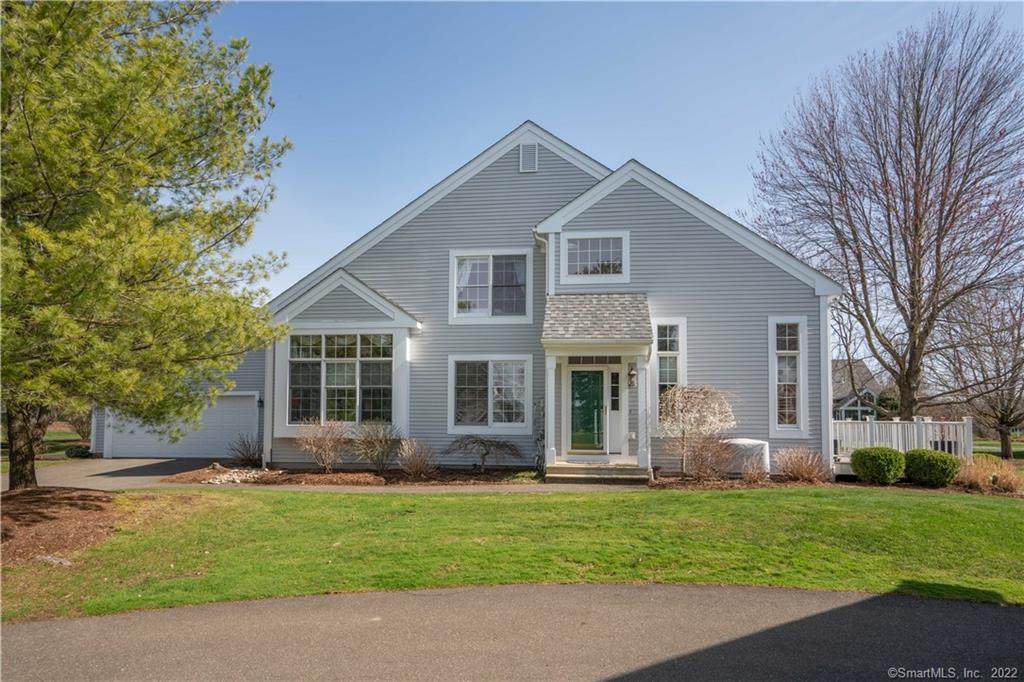 4 Priorwood Gardens - Photo 1