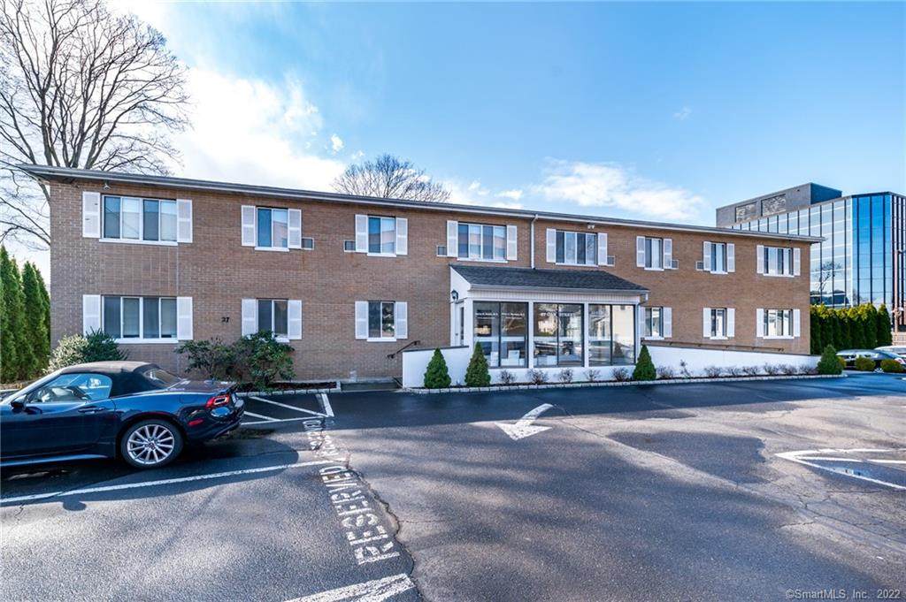 27 Oak Street - Photo 1