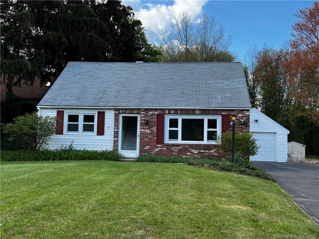 27 King Court - Photo 1