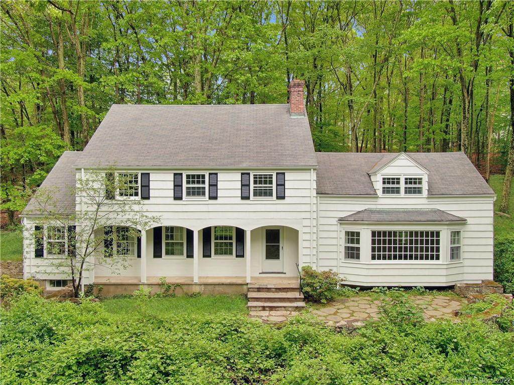 18 Greenbrier Road - Photo 1