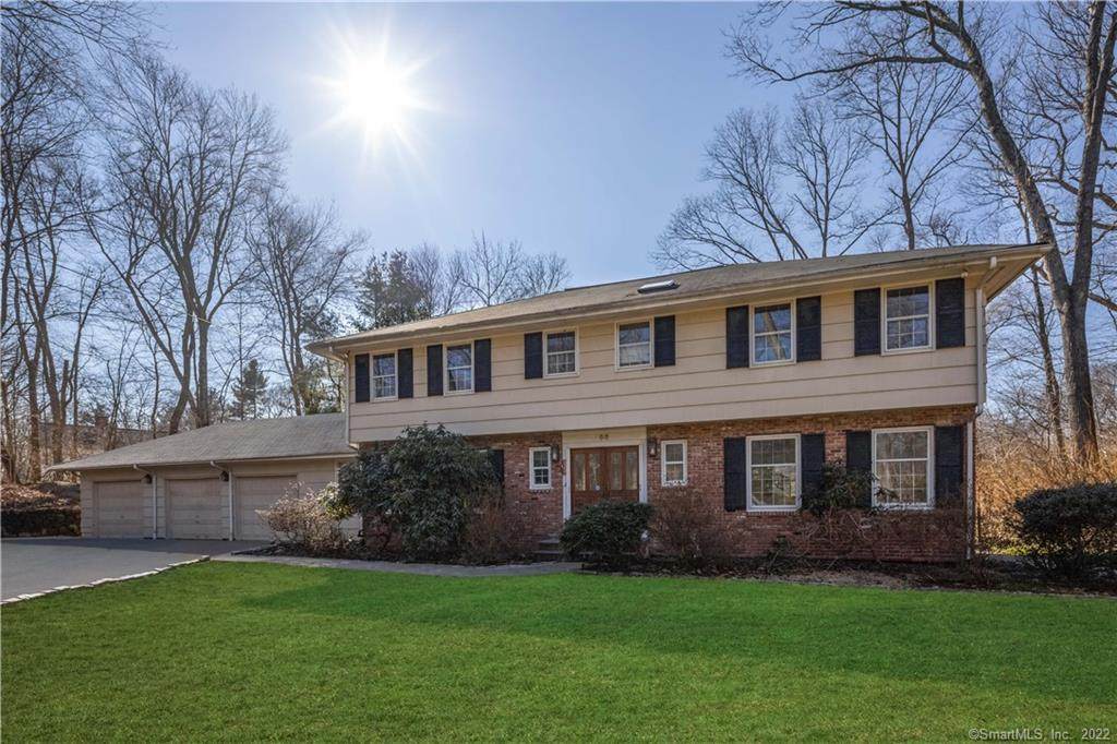 68 Greenleaf Drive - Photo 1