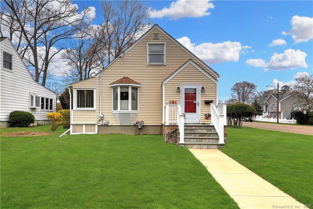 181 Rosewood Place - Photo 1