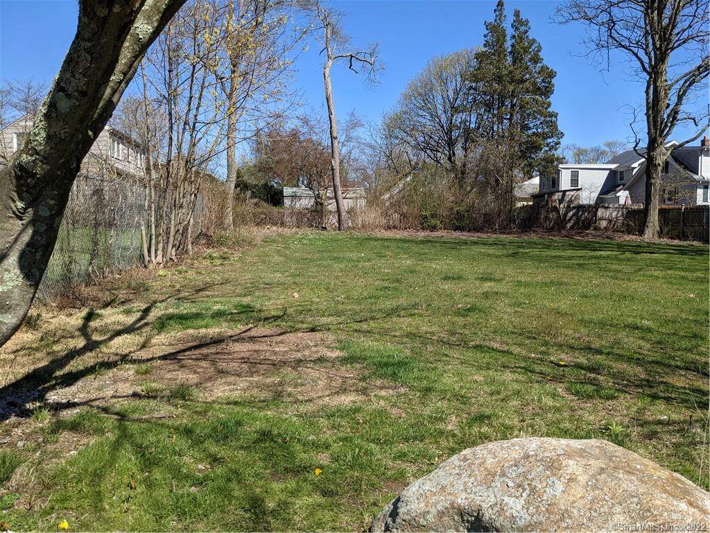 30 Magnolia Avenue - Photo 1