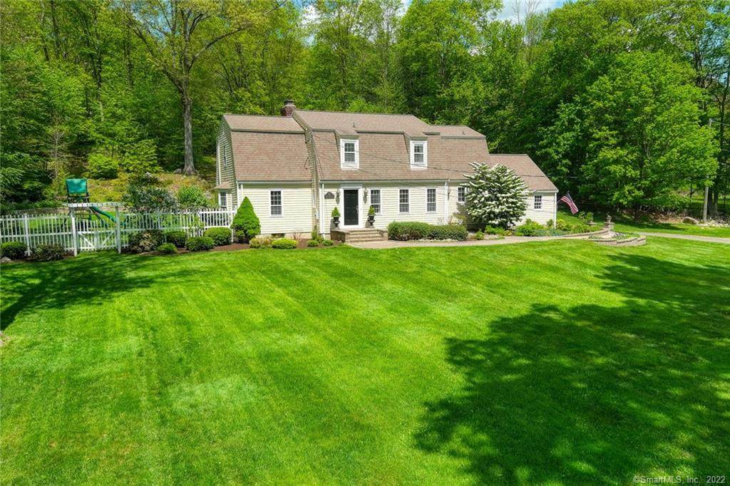 11 Little Ridge Road - Photo 1
