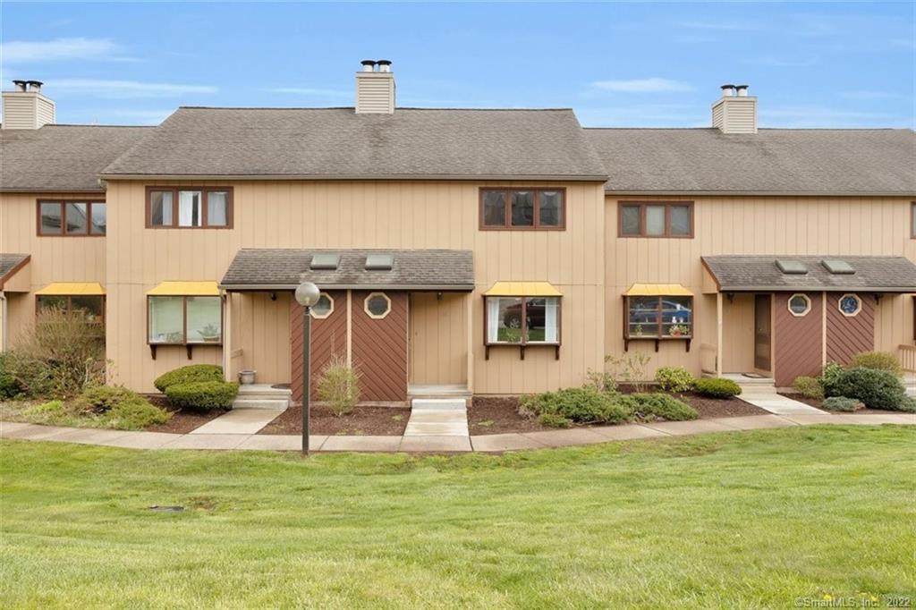 114 Skyview Drive - Photo 1