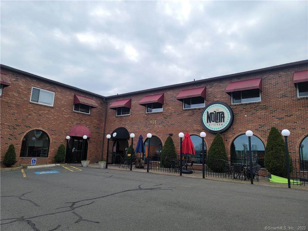 901 Wethersfield Avenue - Photo 1