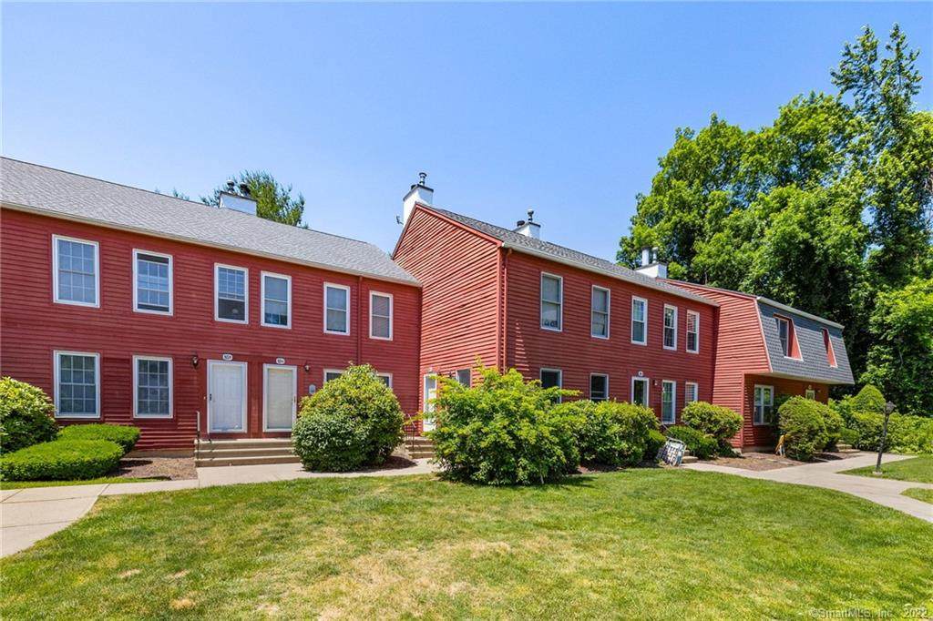 10 Riverview Drive - Photo 1