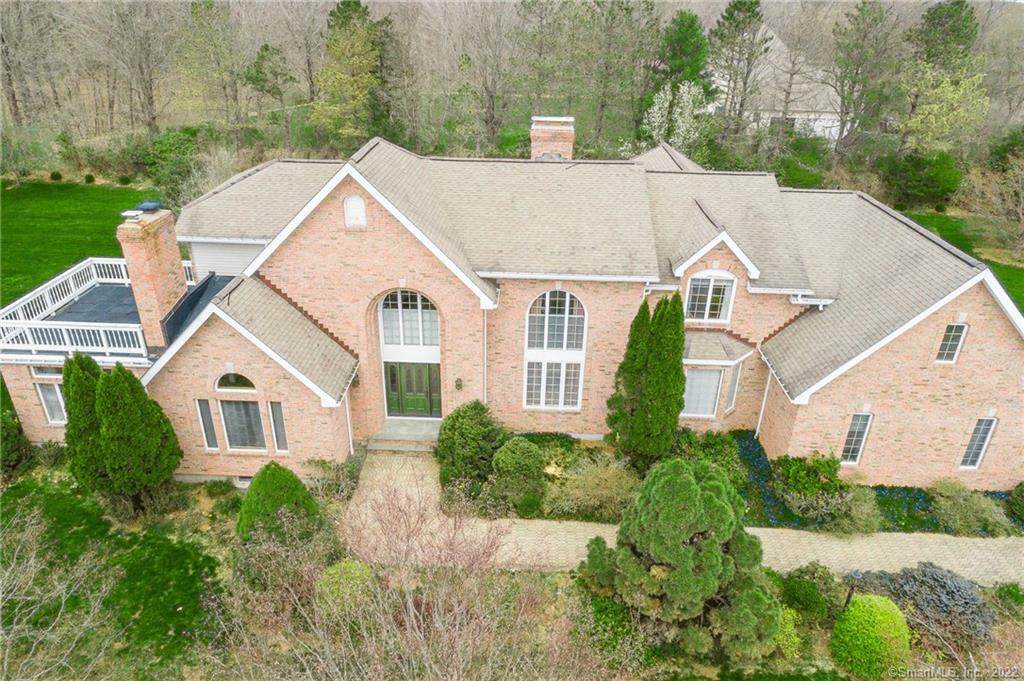 152 Cross Creek Drive - Photo 1