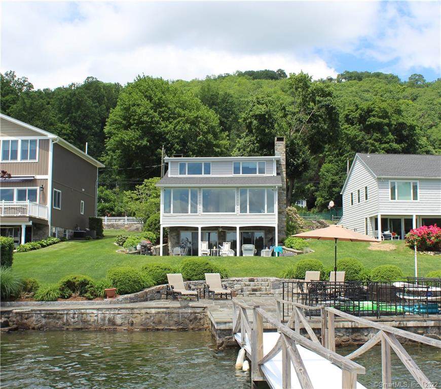 7 Lakeshore - Photo 1