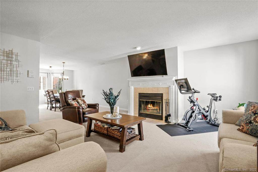 17 Glenrock - Photo 1