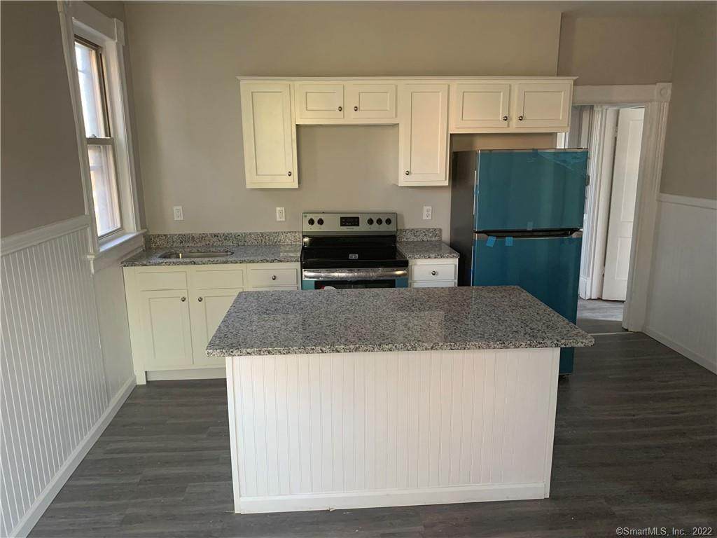 14 Hawthorn Street - Photo 1