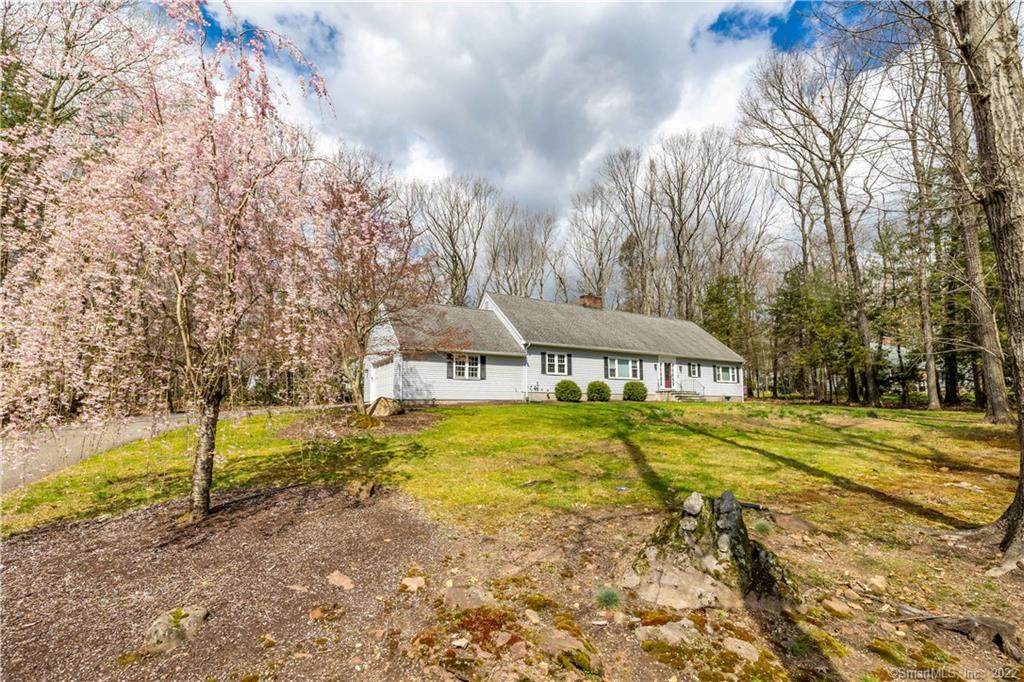 53 Cotswold Way - Photo 1