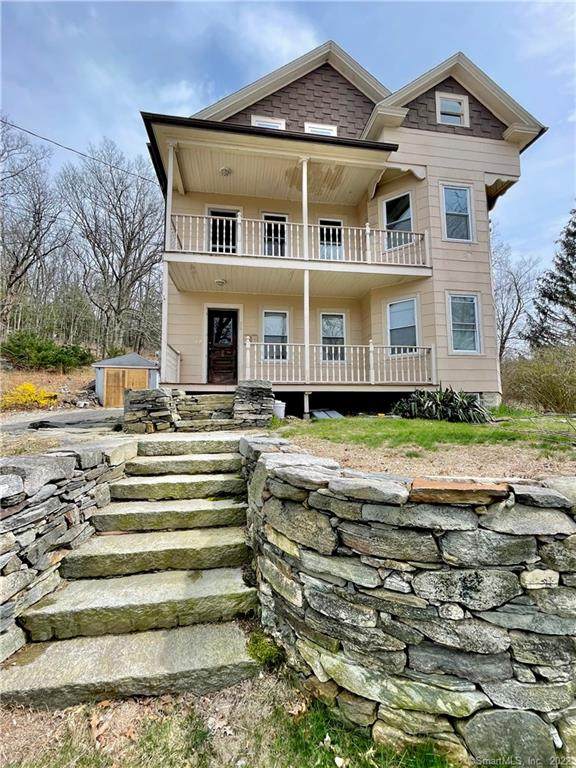 65 Groveland Avenue - Photo 1