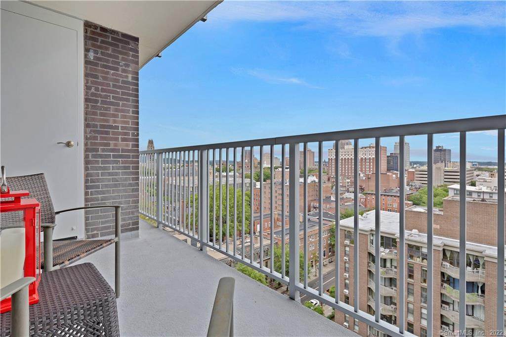 100 York Street - Photo 1