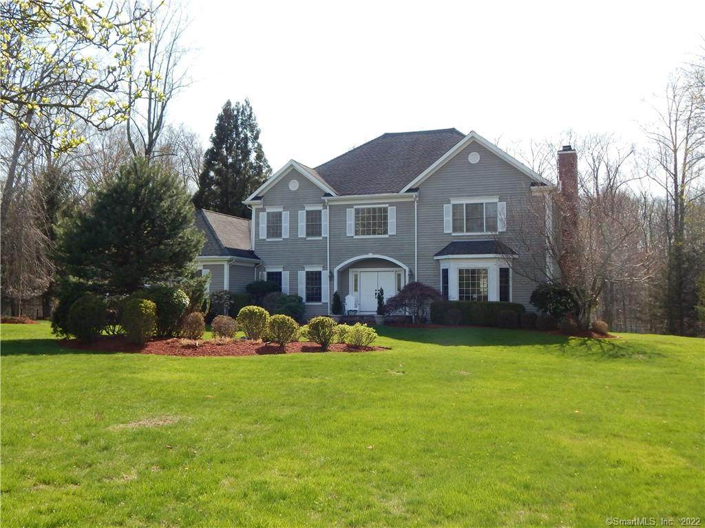 14 Stonewall Lane - Photo 1