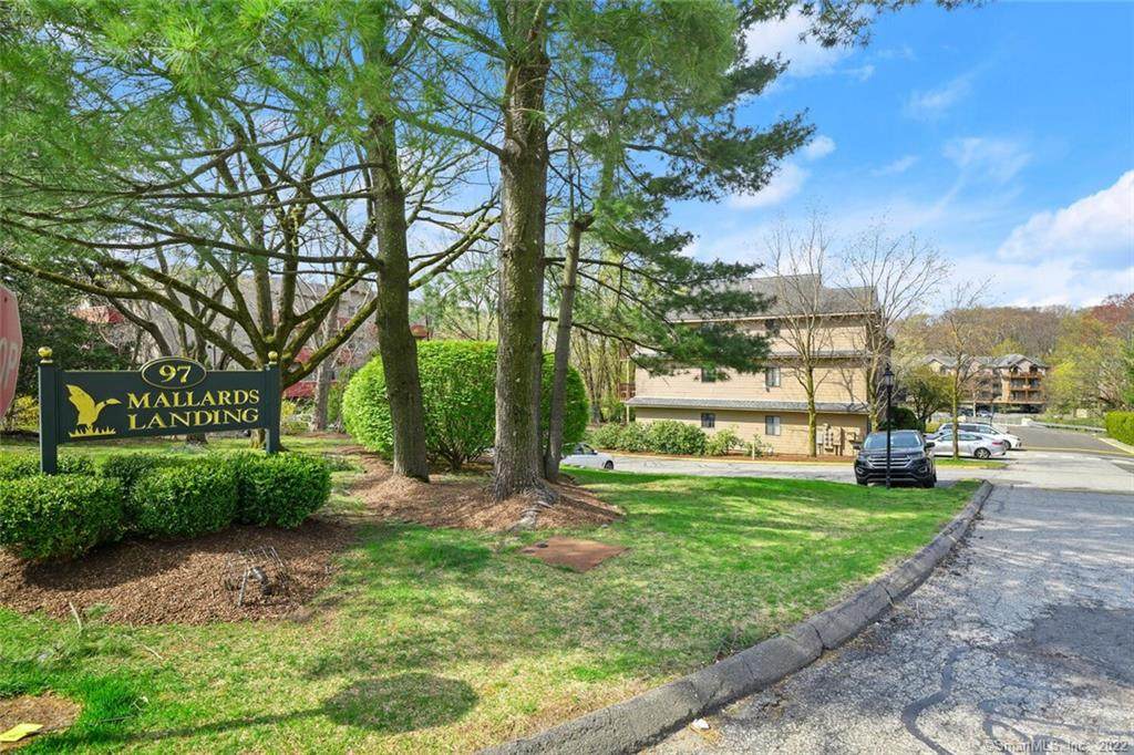 97 Richards Avenue - Photo 1