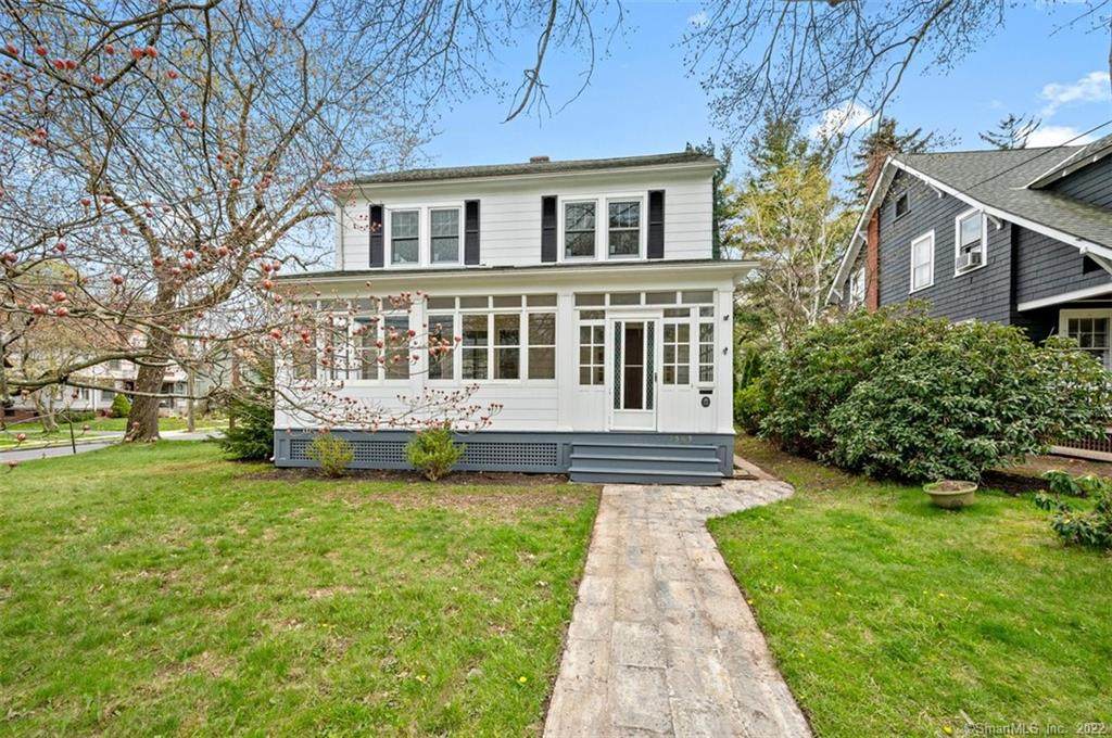 1563 Boulevard - Photo 1