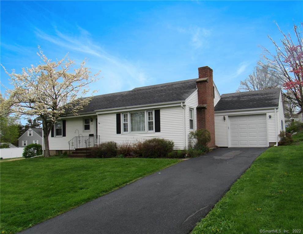 26 Briarwood Drive - Photo 1
