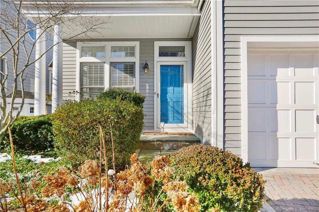 186 Field Point Road - Photo 1