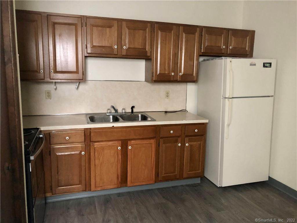 489 Main Street - Photo 1