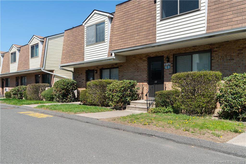 600 Clark Avenue - Photo 1