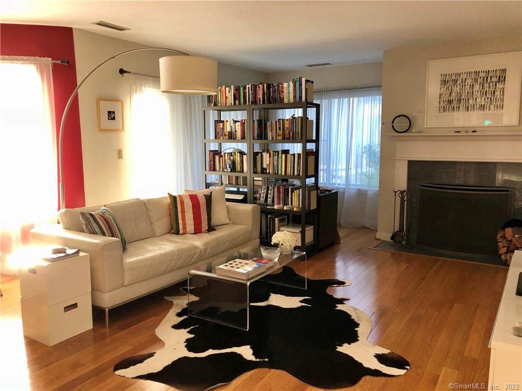 85 Harbour Close - Photo 1