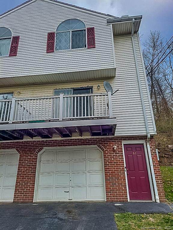 176 Lincoln Street - Photo 1
