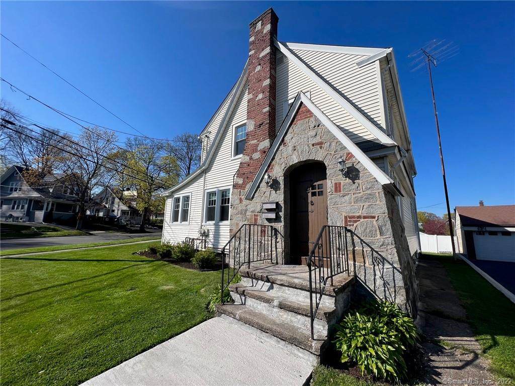 154 Temple Street - Photo 1