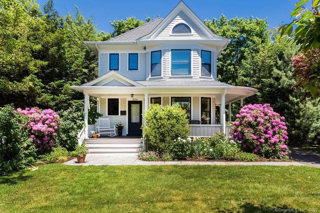 604 Stratfield Road - Photo 1