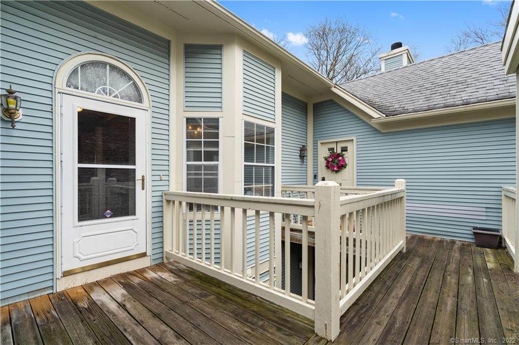 75 Redwood Drive - Photo 1