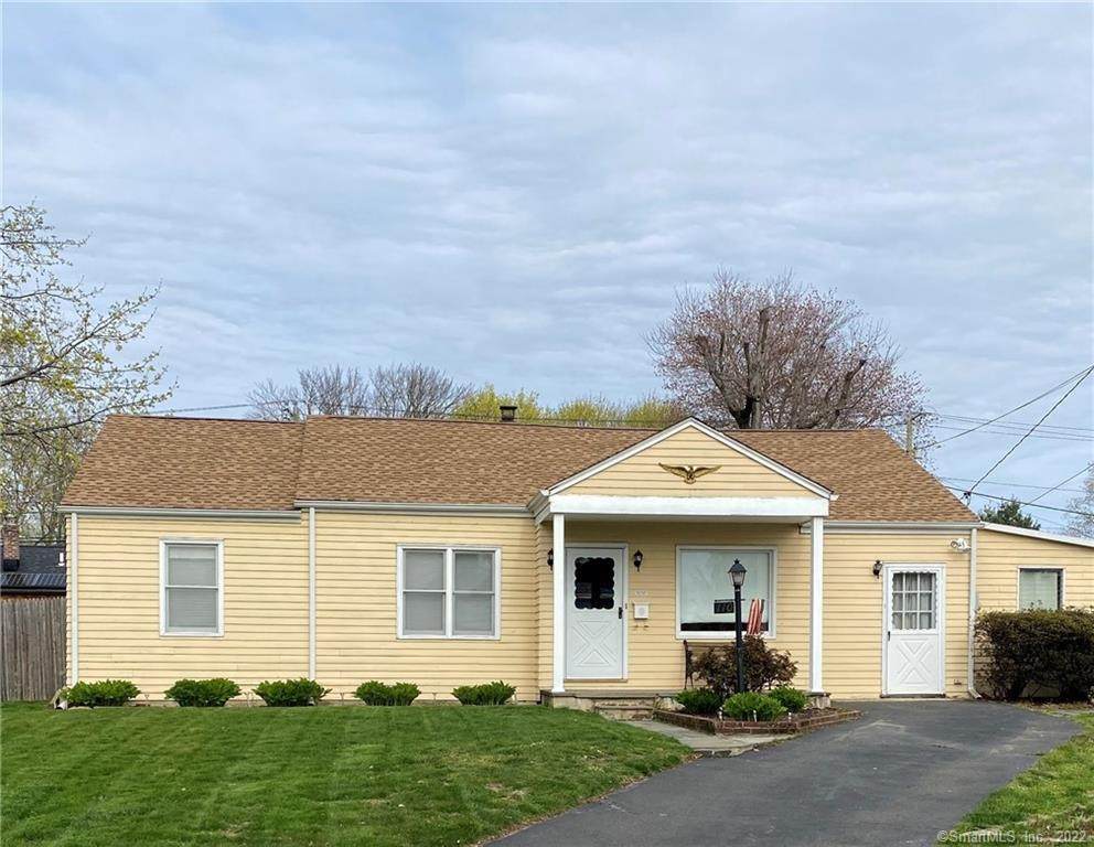 110 Sutton Drive - Photo 1
